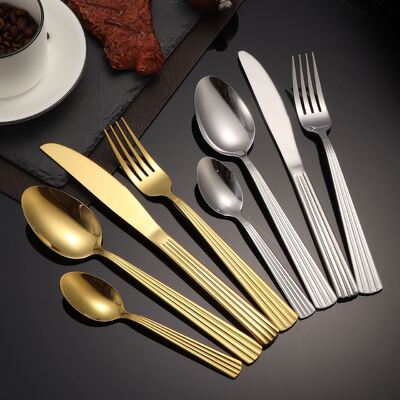 Casa Luna Golden Cutlery Set Stainless Steel 18/10 Inoxidable Flatware 24pc Golden Plated Inoxidable 18/10 Flatware